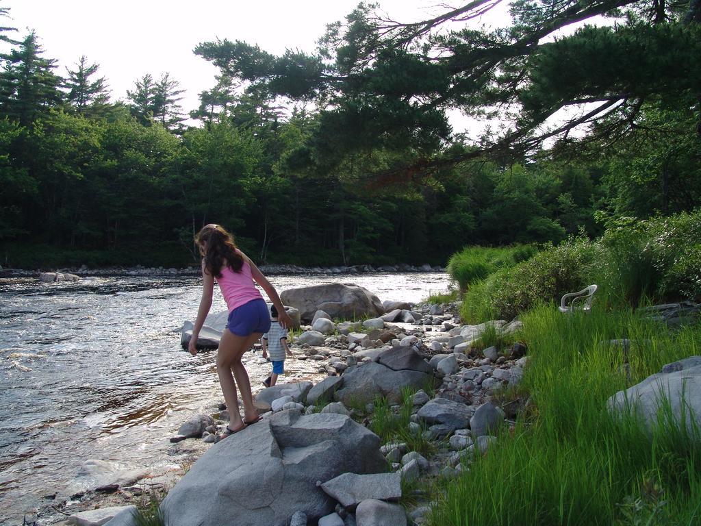 Roseway River Cottages Shelburne Exterior foto