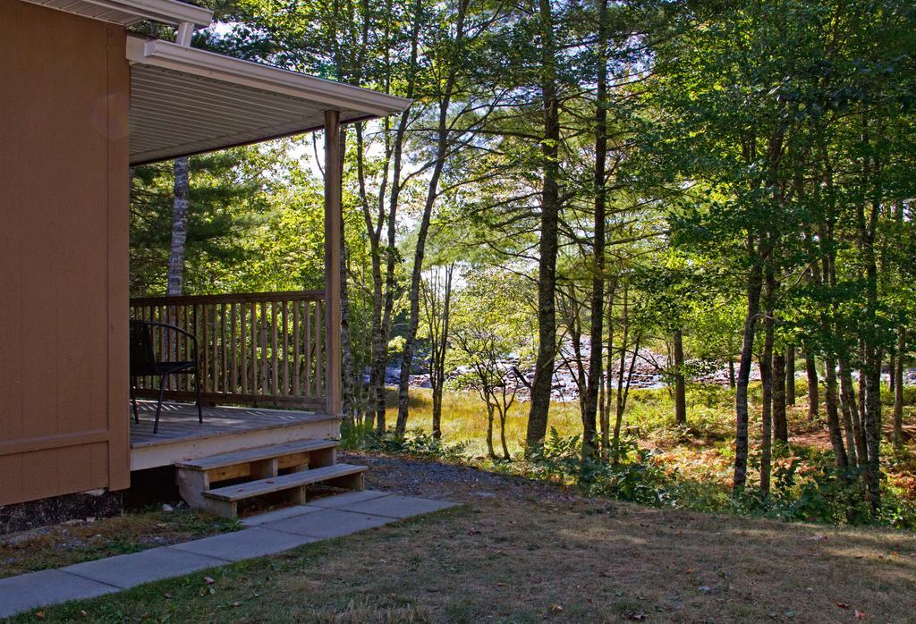 Roseway River Cottages Shelburne Exterior foto